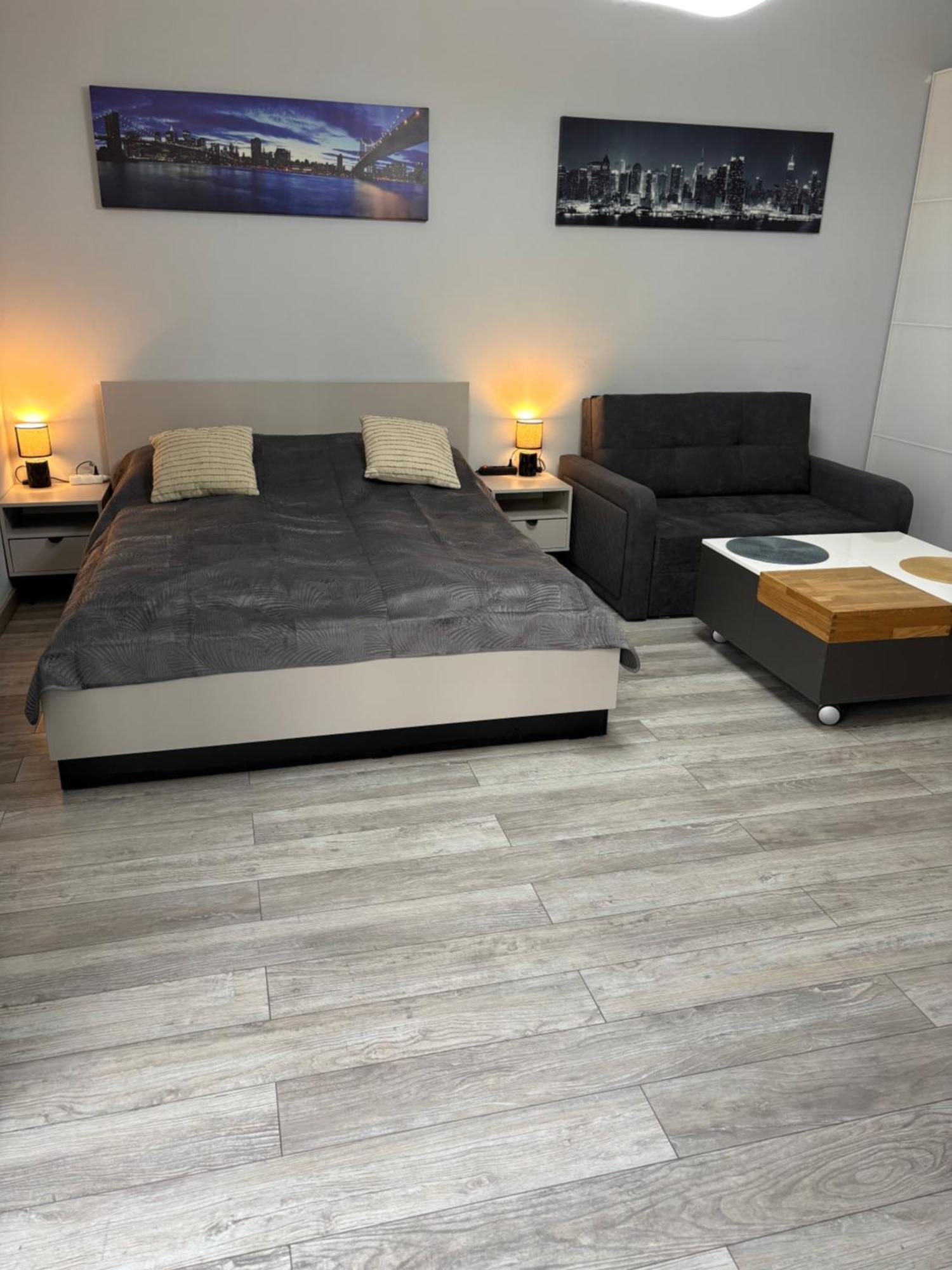 Lovely Condo In The Heart Of Warsaw Piekne Mieszkanie W Samym Sercu Warszawy מראה חיצוני תמונה